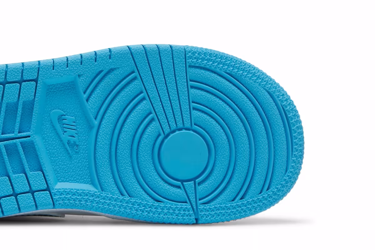 Air Jordan 1 Mid SE TD Sprite, view 6