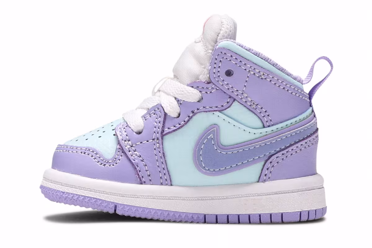 Air Jordan 1 Mid TD Purple Pulse, view 4