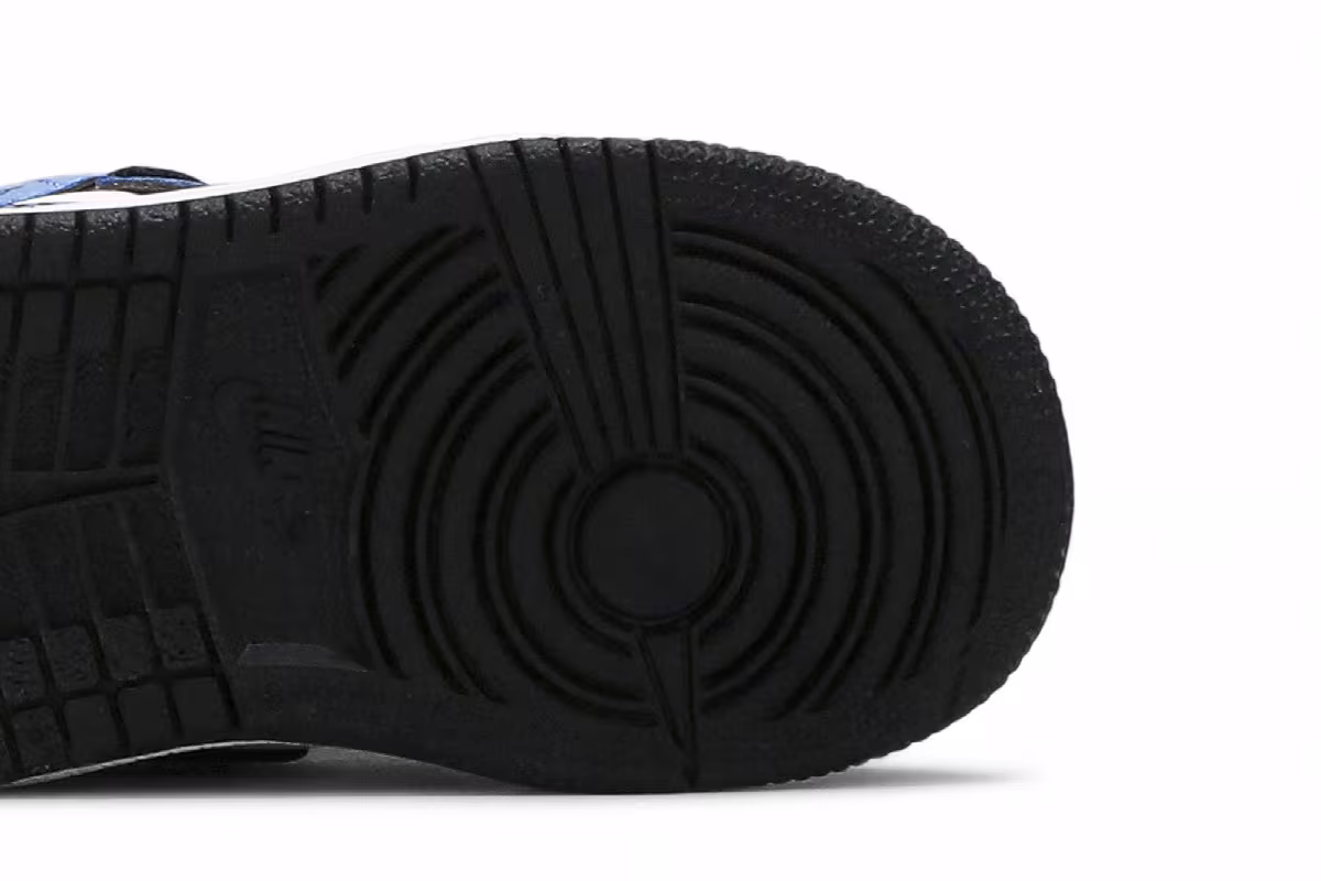 Air Jordan 1 Mid SE TD Signal Blue, view 6