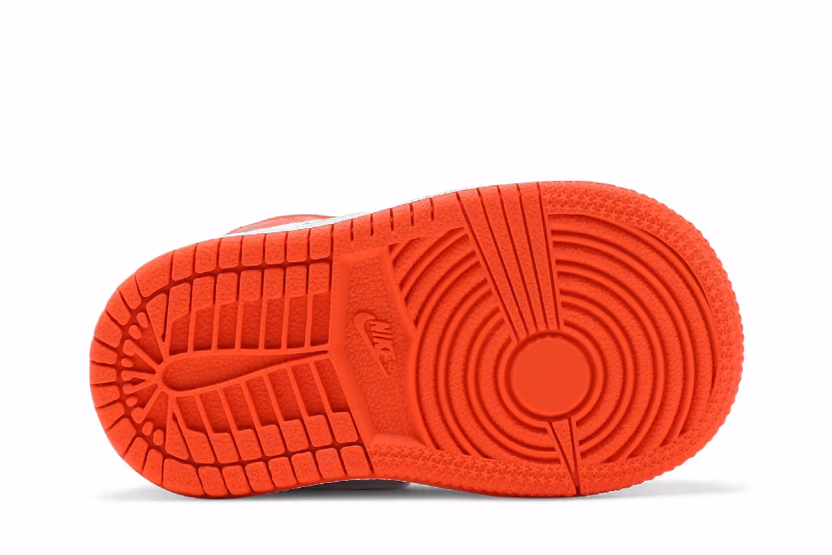 Air Jordan 1 Mid SE TD Electro Orange, view 5