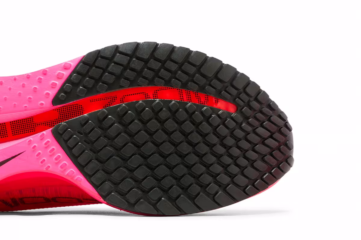 Nike Pegasus Premium Hyper Pink, view 6