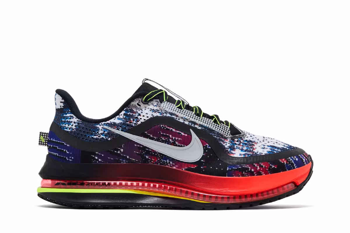 Nike Pegasus Premium Multi-Pixel, view 2
