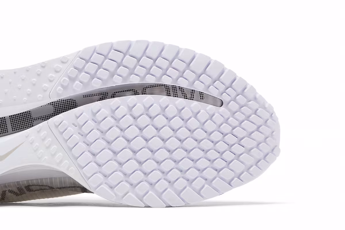 Nike Women's Pegasus Premium White Metallic Silver, view 6