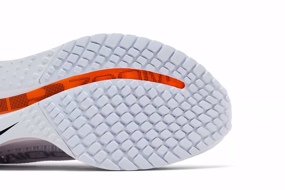 Nike Women's Pegasus Premium Airscape, view 6