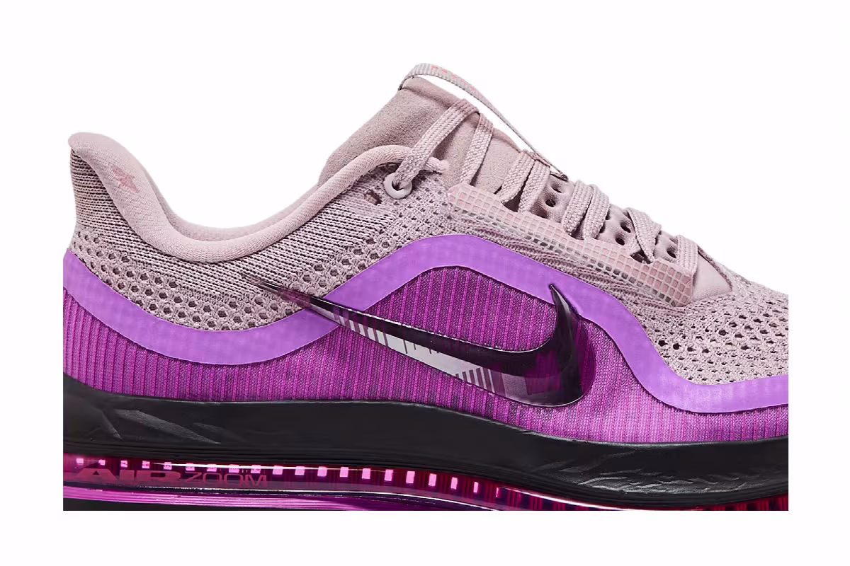 Faith Kipyegon x Nike Women's Pegasus Premium Plum Chalk, view 3