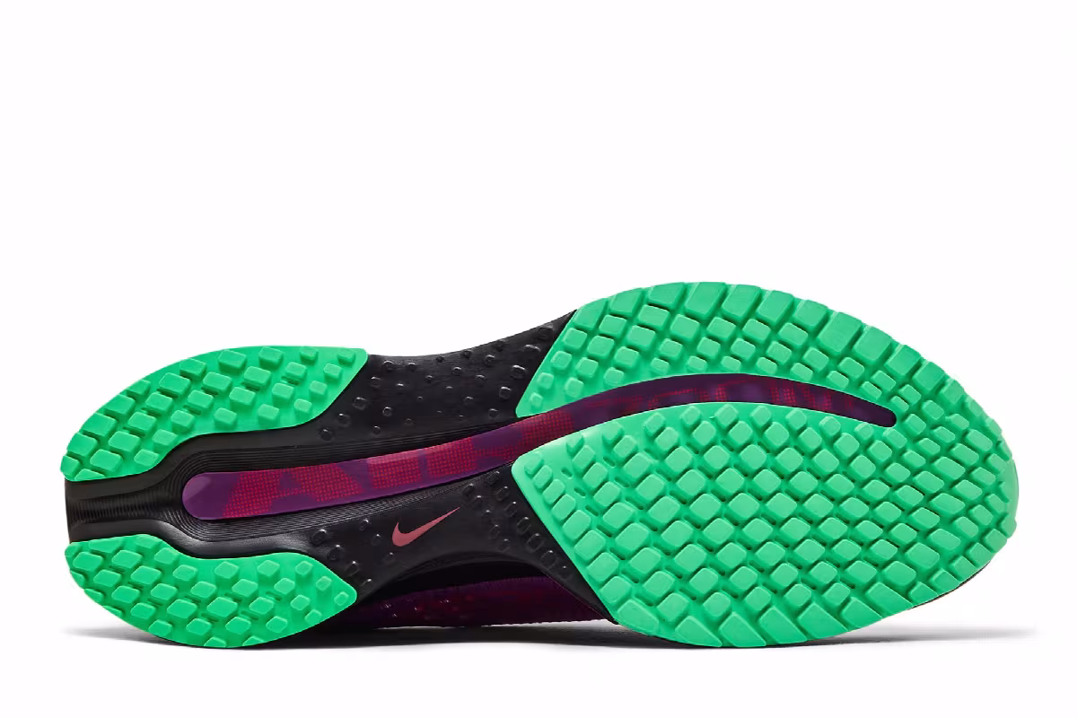 Faith Kipyegon x Nike Women's Pegasus Premium Plum Chalk, view 5