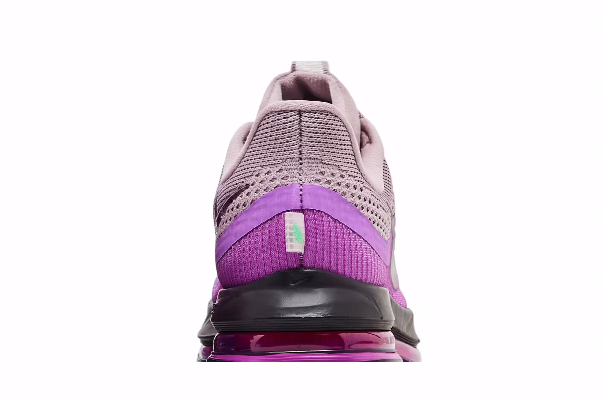 Faith Kipyegon x Nike Women's Pegasus Premium Plum Chalk, view 8