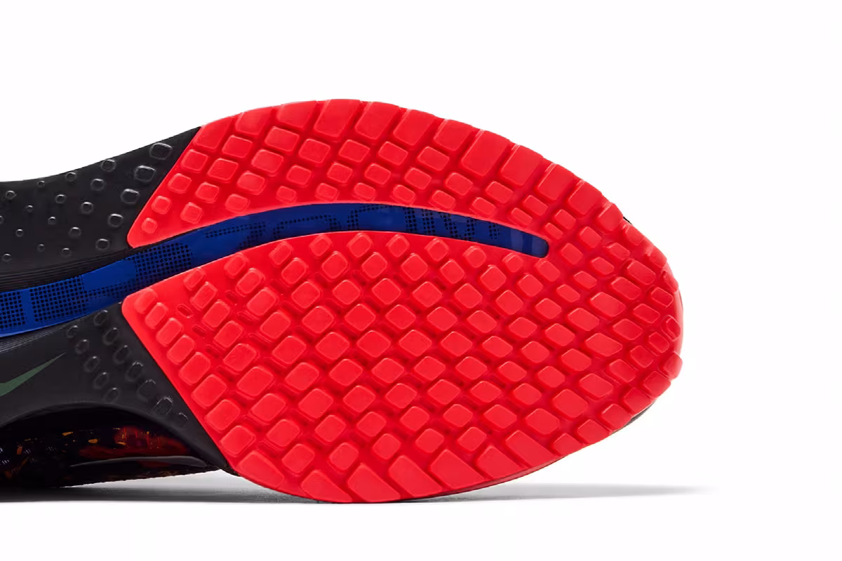 Nike Women's Air Zoom Pegasus Premium Bright Crimson, view 6