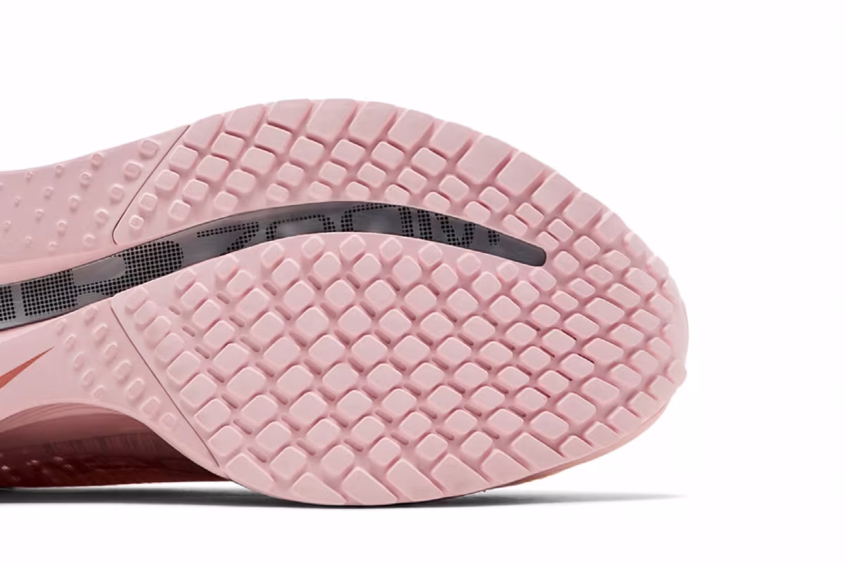 Nike Women's Pegasus Premium Atmosphere, view 6