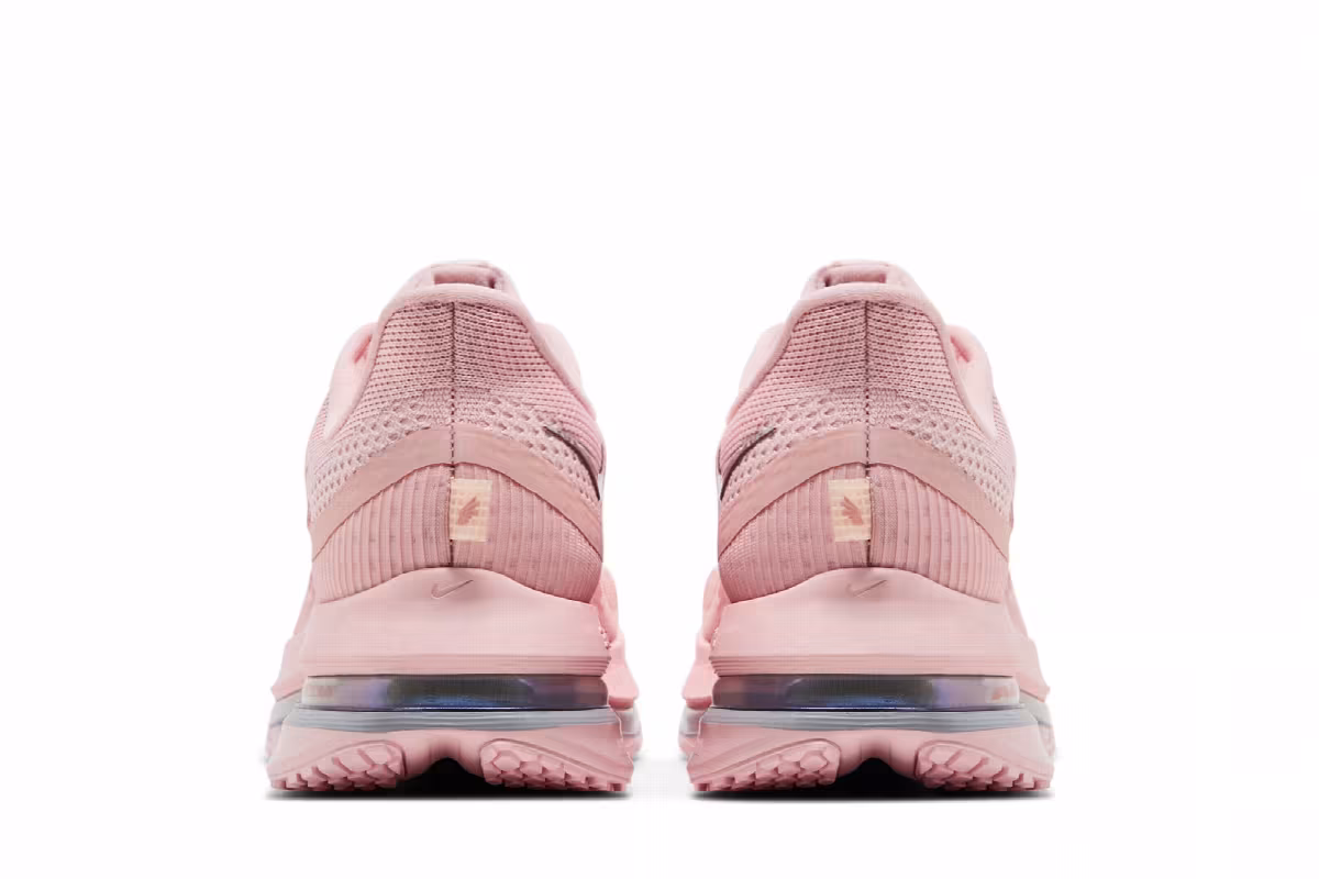 Nike Women's Pegasus Premium Atmosphere, view 7