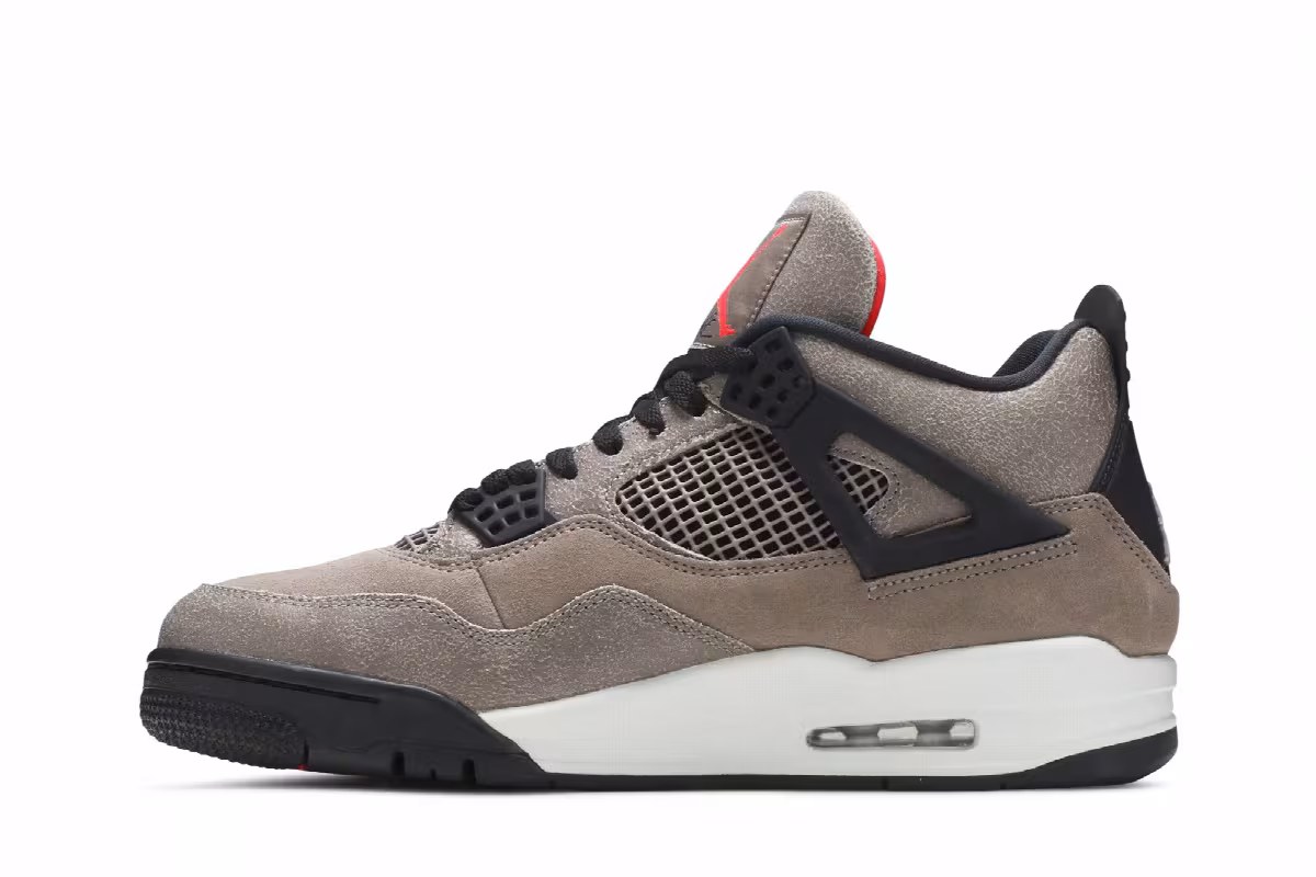 Air Jordan 4 Taupe Haze, view 4