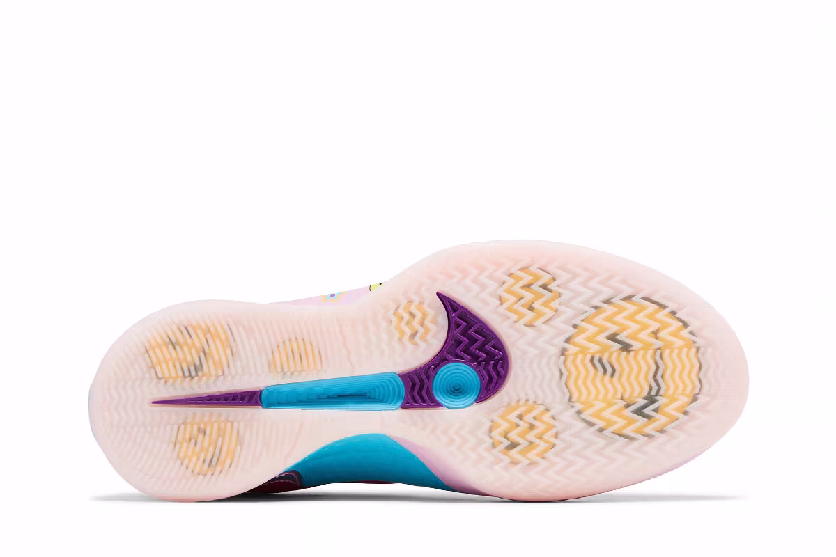 Nike Women's Sabrina 2 Doernbecher 2025, view 5