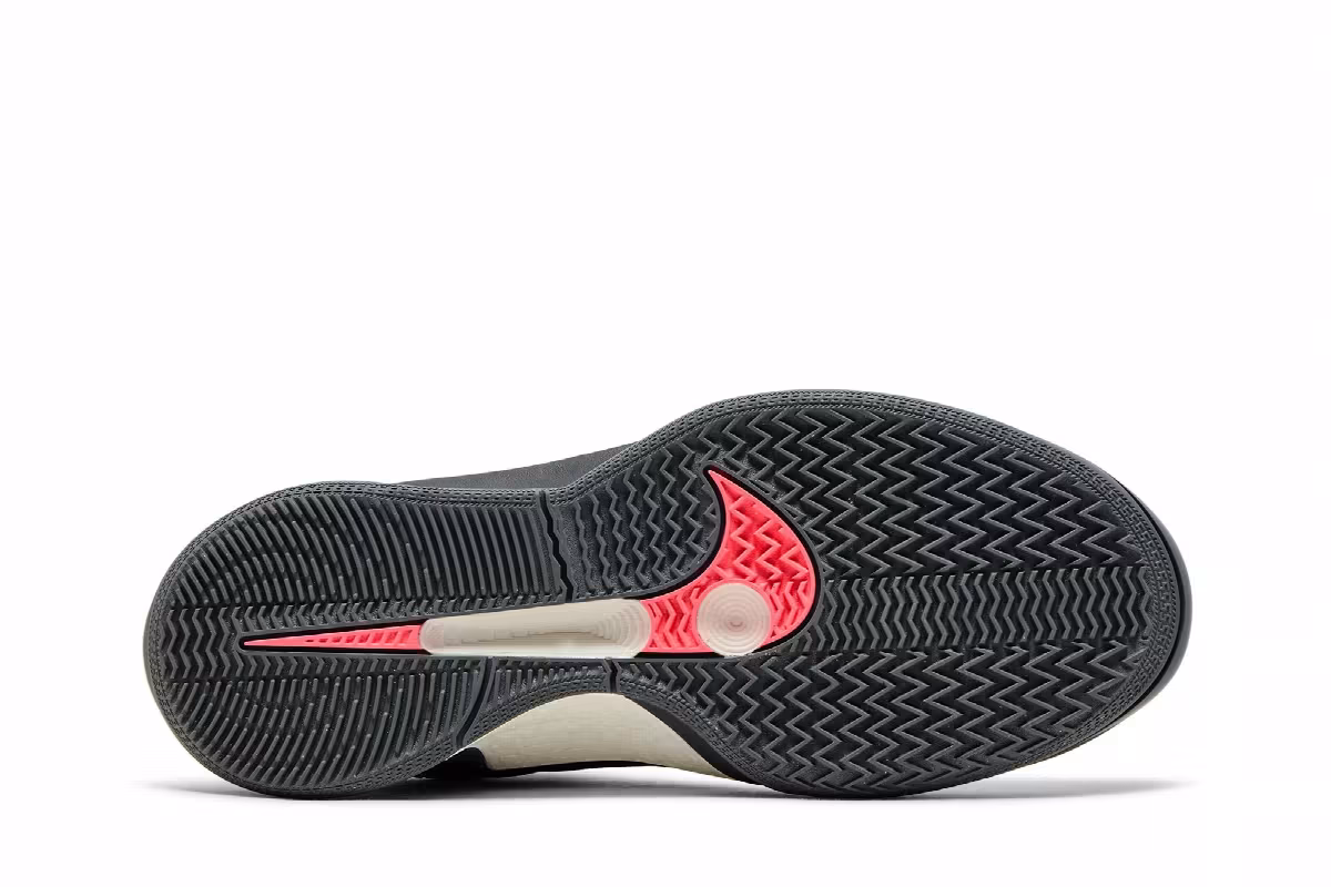 Nike Women's Sabrina 2 Iron Grey, view 5