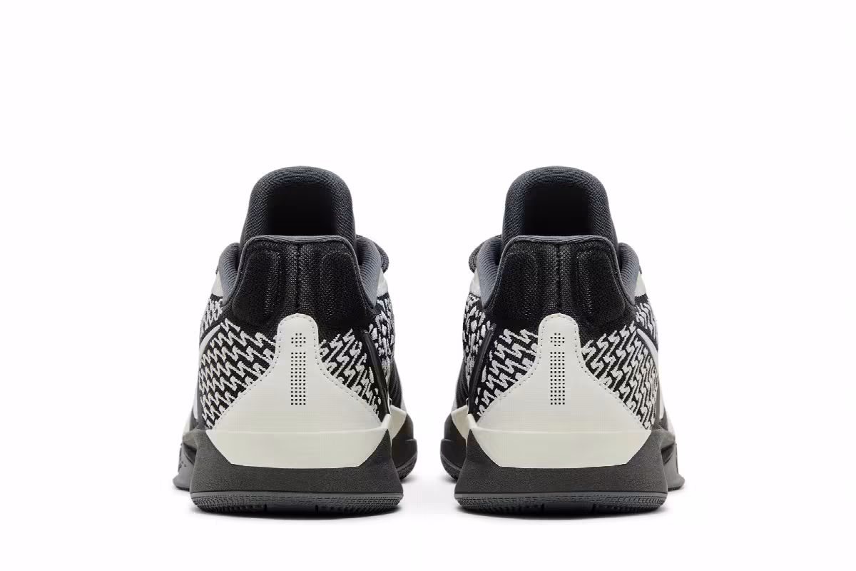 Nike Women's Sabrina 2 Iron Grey, view 7