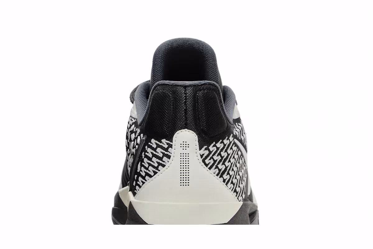 Nike Women's Sabrina 2 Iron Grey, view 8