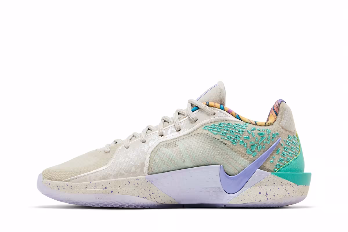 Titan x Nike Women's Sabrina 2 EP Make Space, view 4