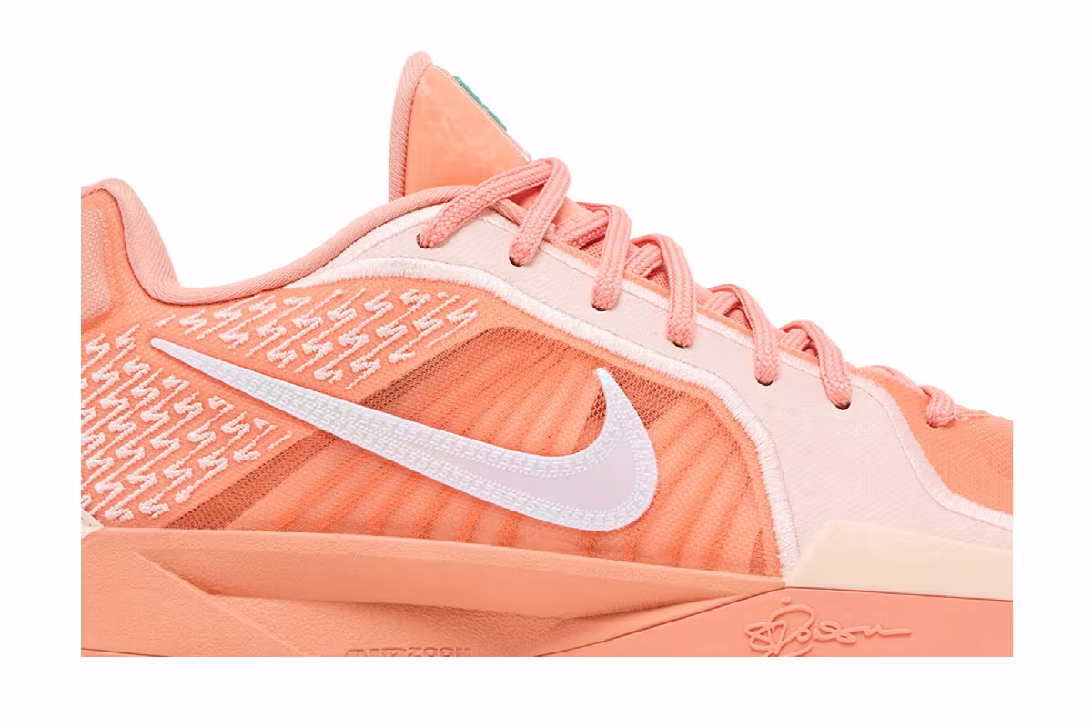 Nike Women's Sabrina 2 EP Activate, view 3