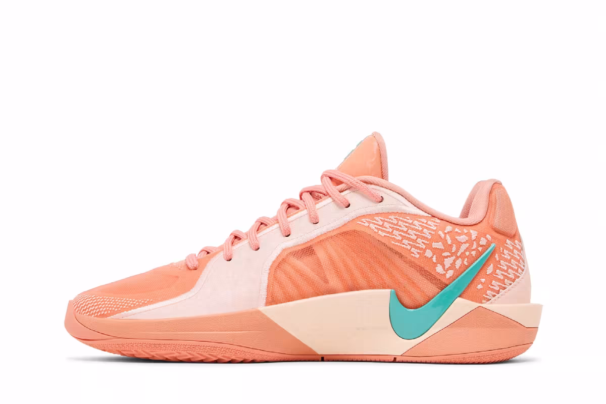 Nike Women's Sabrina 2 EP Activate, view 4