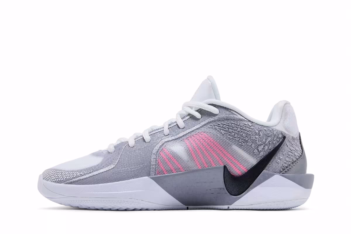 Nike Women's Sabrina 2 EP Lily, view 4