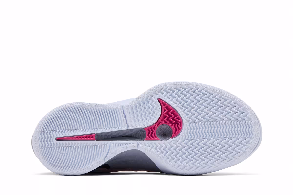 Nike Women's Sabrina 2 EP Lily, view 5