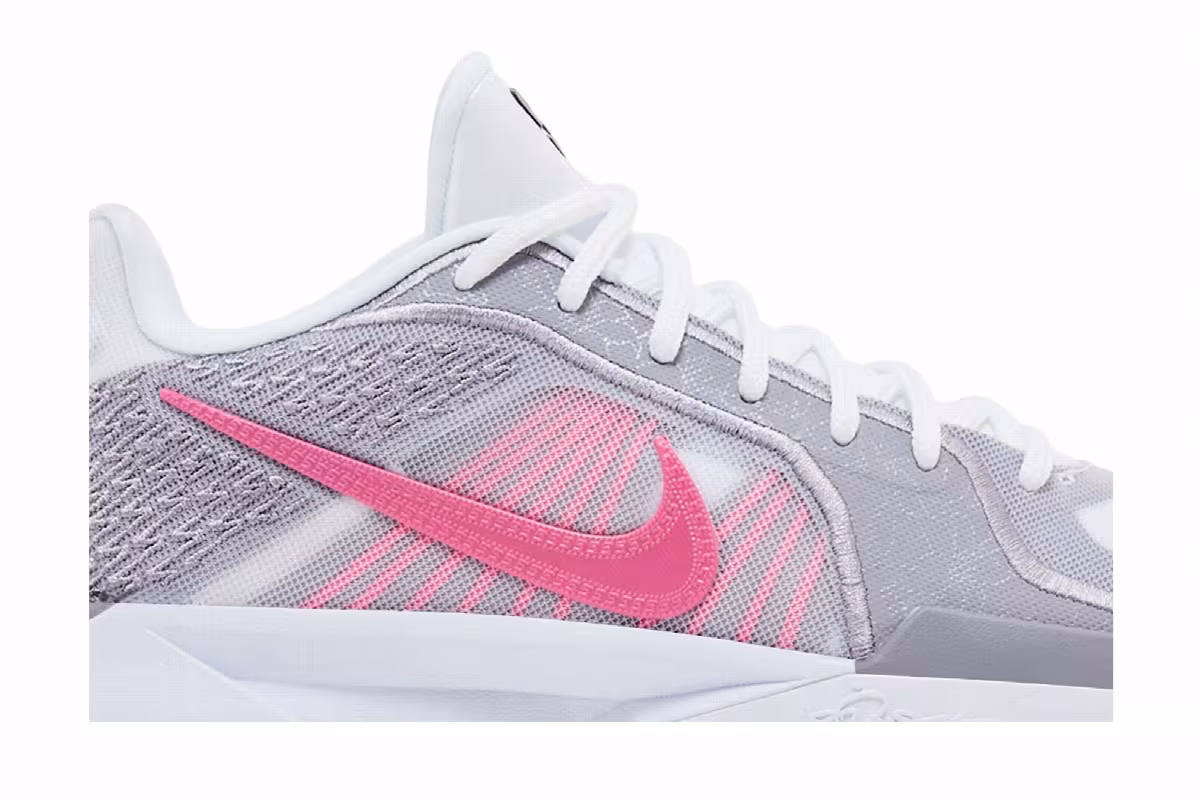 Nike Women's Sabrina 2 Lily, view 3