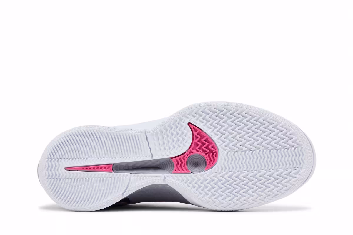 Nike Women's Sabrina 2 Lily, view 5