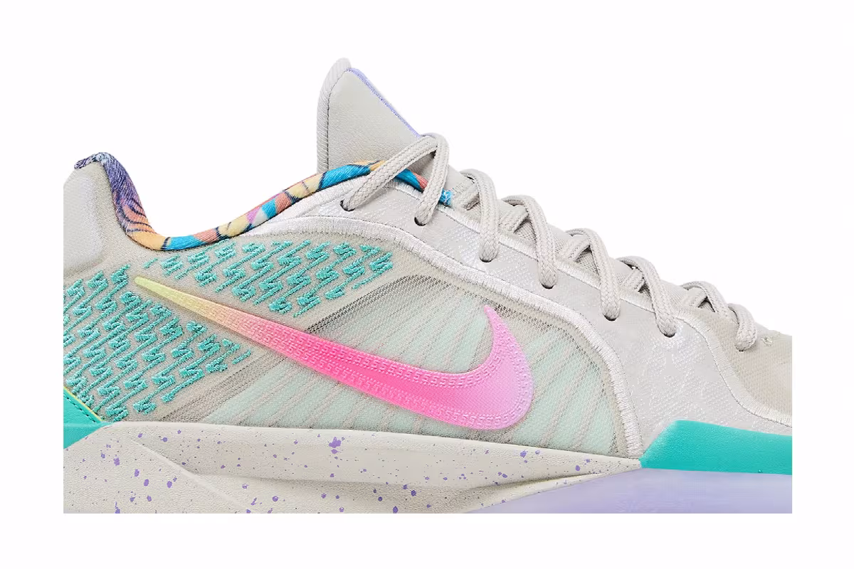 Titan x Nike Women's Sabrina 2 Make Space, view 3