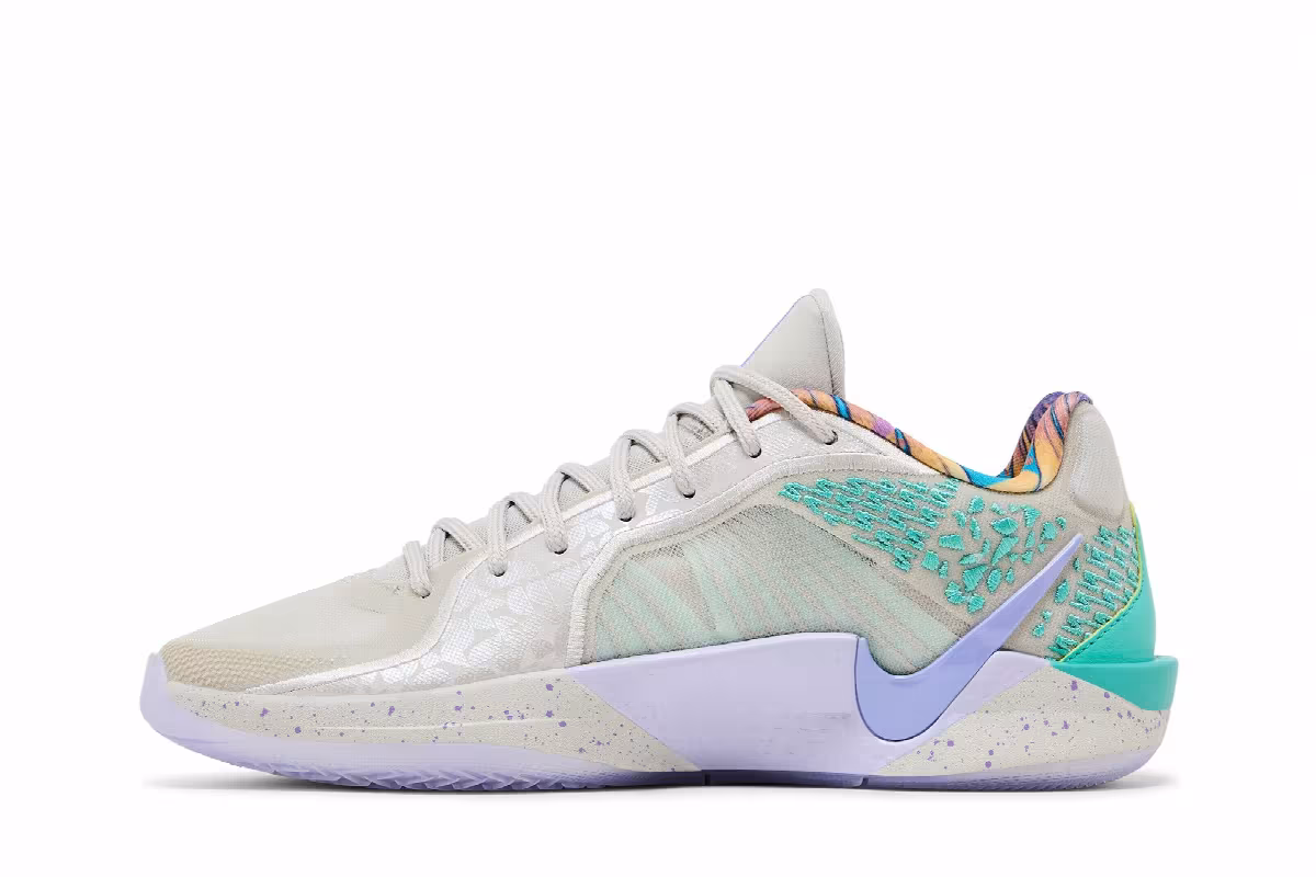 Titan x Nike Women's Sabrina 2 Make Space, view 4