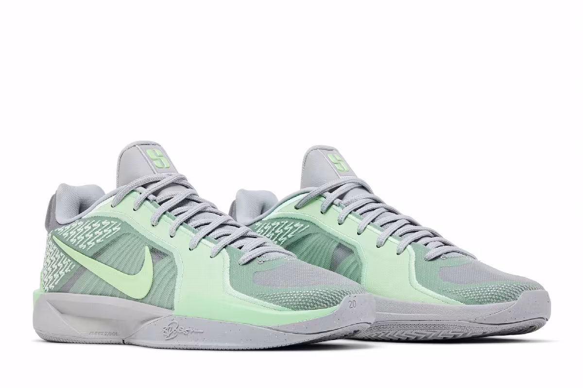Nike Women's Sabrina 2 Fresh Mint, view 9