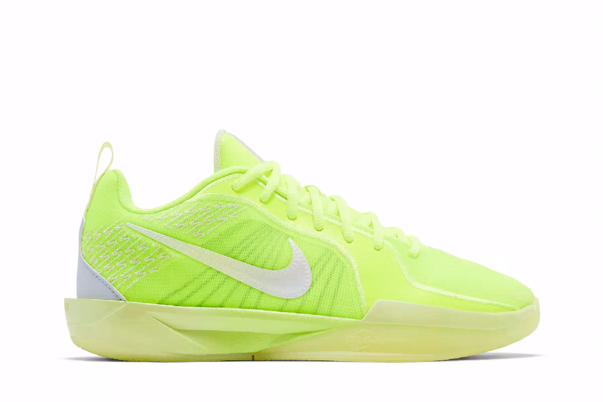 Nike Sabrina 2 GS Volt, view 2