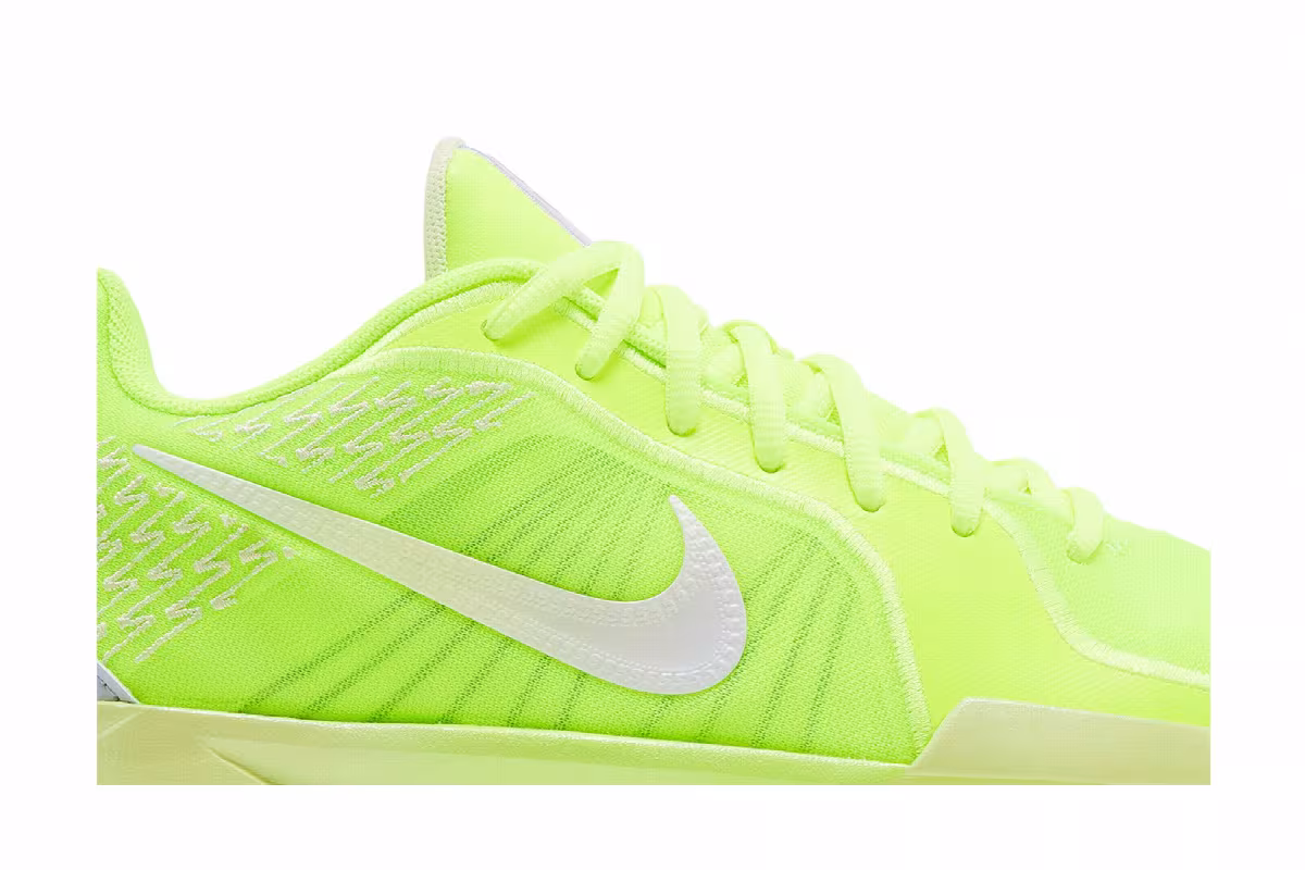 Nike Sabrina 2 GS Volt, view 3