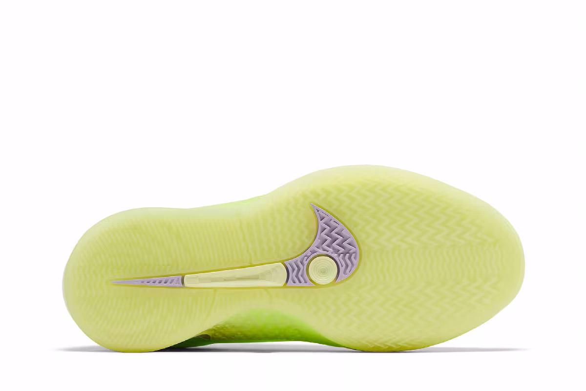 Nike Sabrina 2 GS Volt, view 5