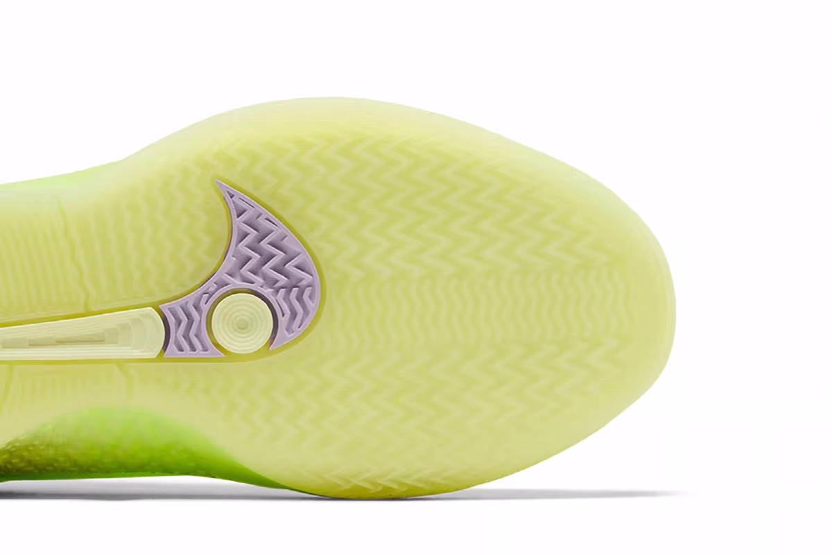 Nike Sabrina 2 GS Volt, view 6