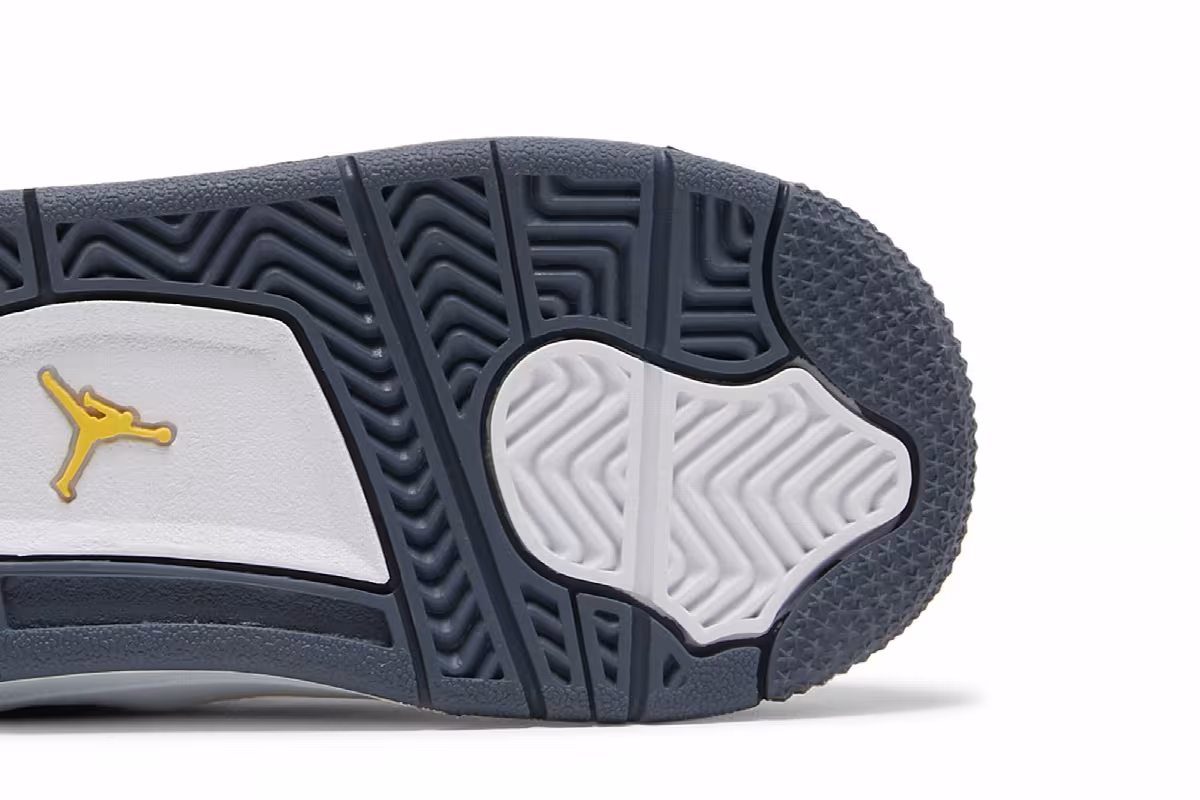 Air Jordan 4 TD Lightning 2021, view 6