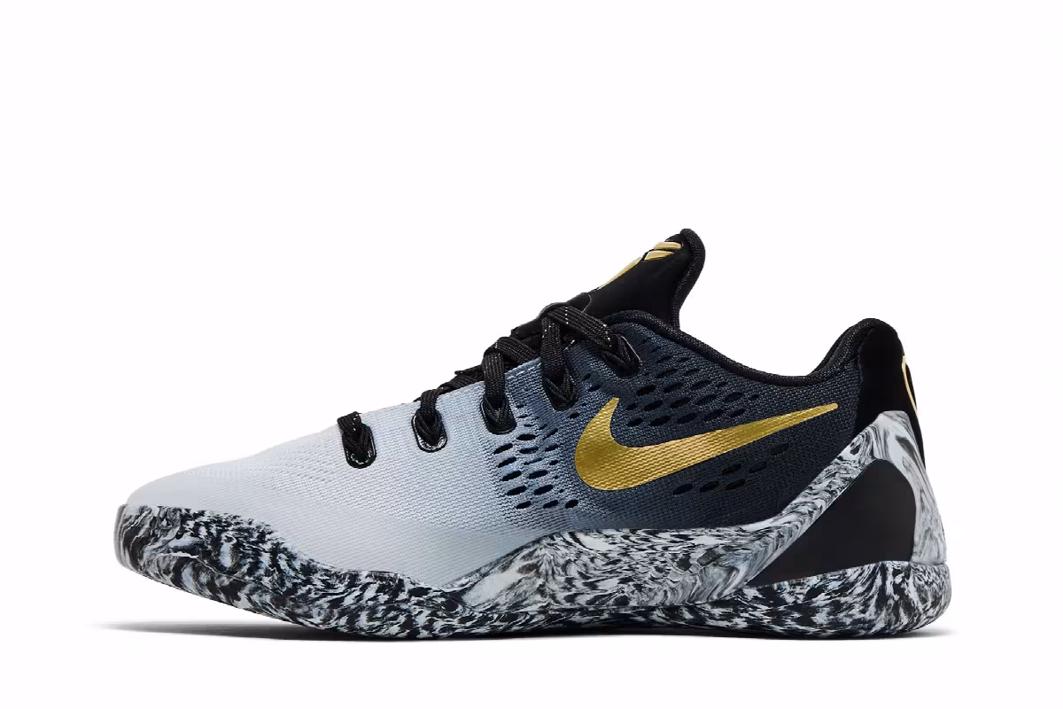 Nike Kobe 9 EM GS Mambacita, view 4