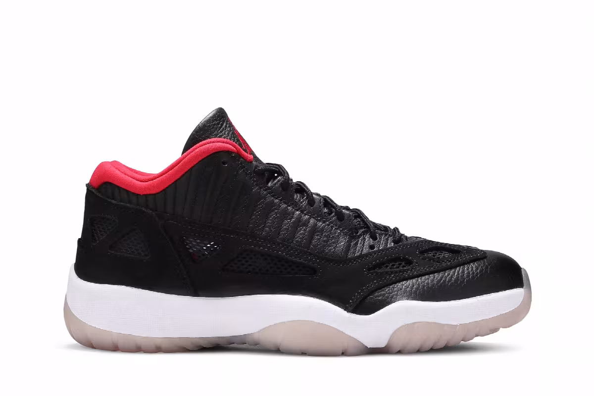 Air Jordan 11 Low IE Bred 2021, view 2