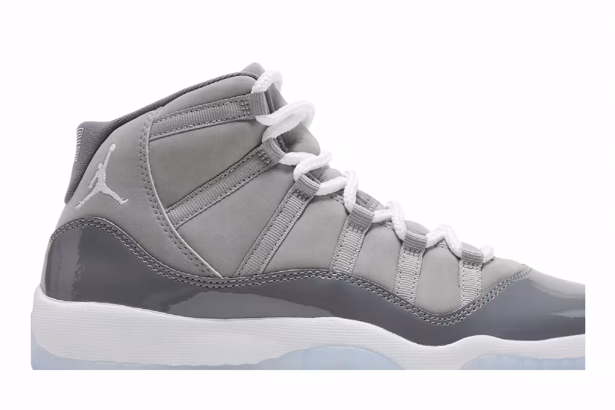 Air Jordan 11 GS Cool Grey 2021, view 3