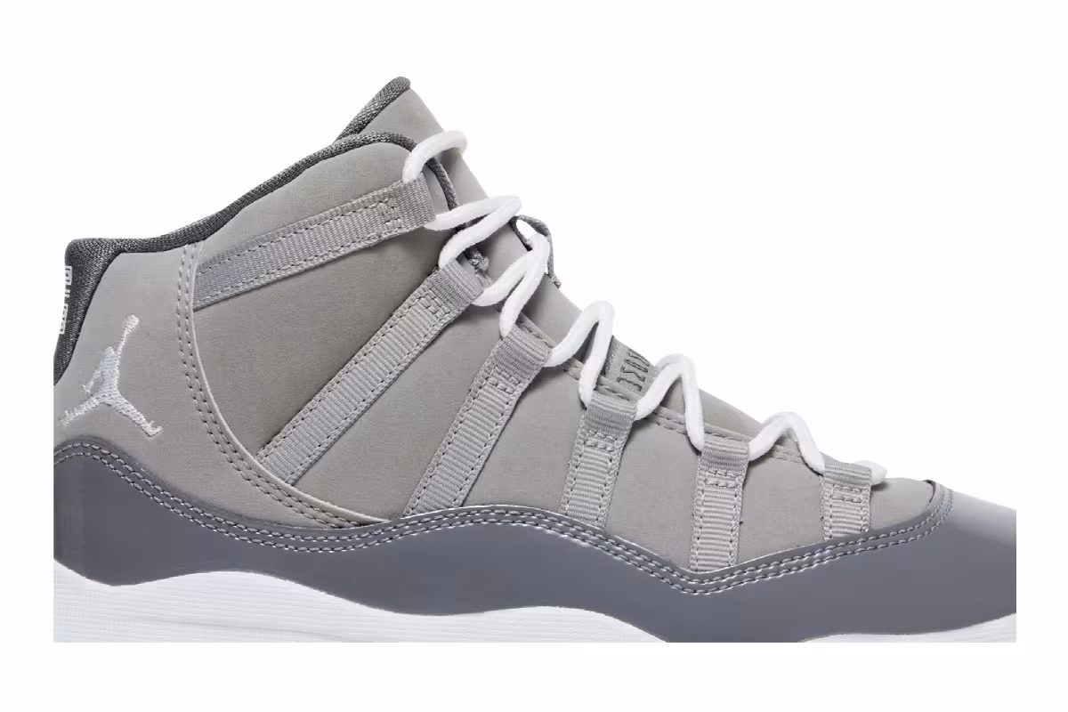 Air Jordan 11 PS Cool Grey 2021, view 3