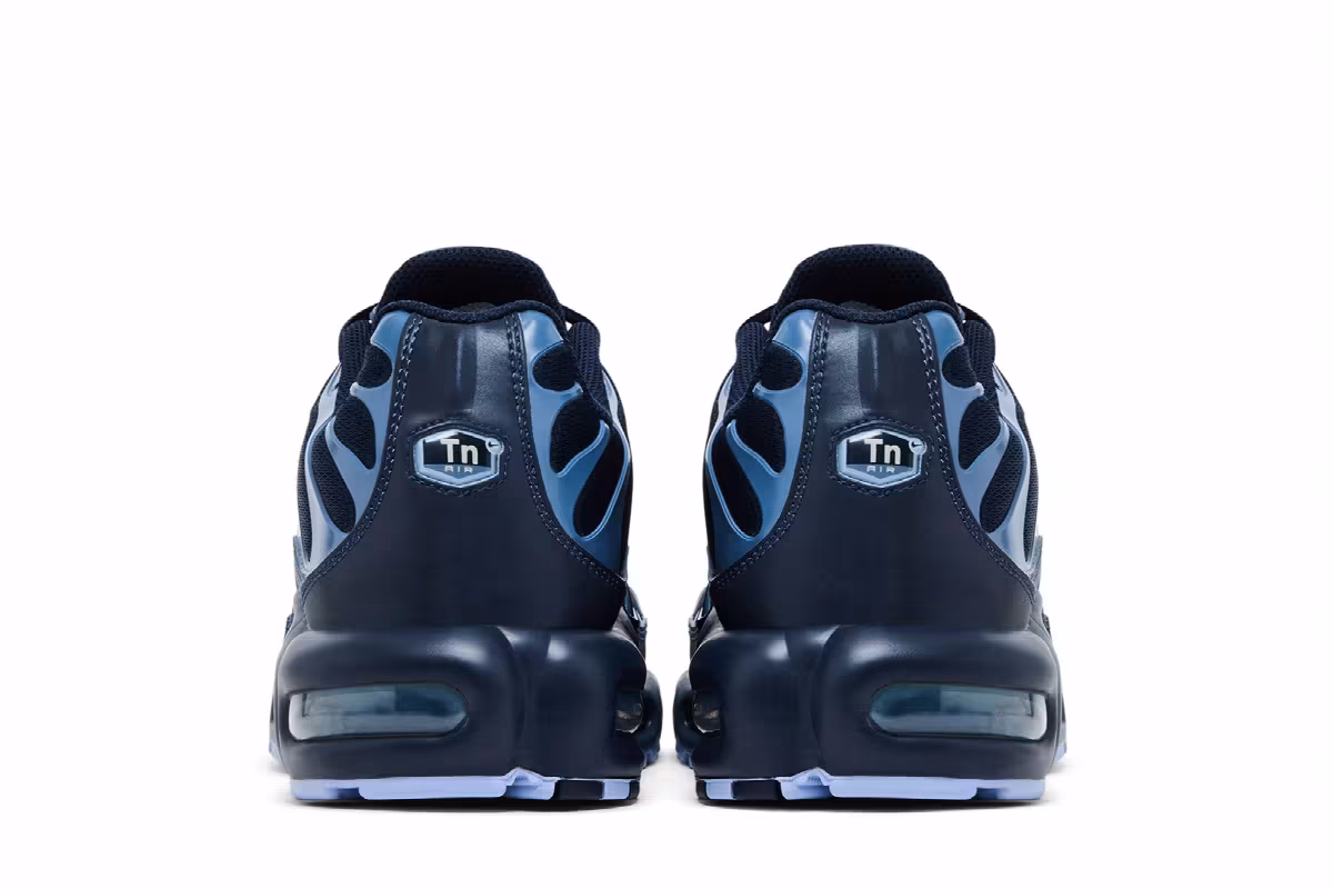 Nike Air Max Plus Obsidian Aluminum, view 7