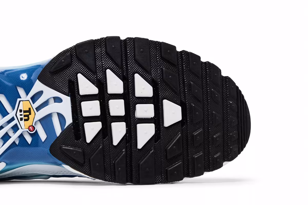 Nike Air Max Plus Sky Blue, view 6