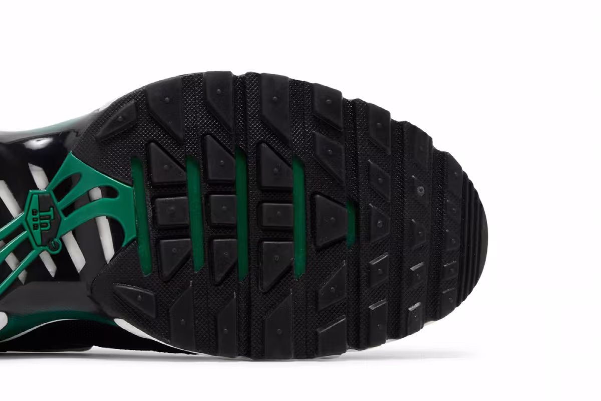 Nike Air Max Plus Black Malachite Gum, view 6