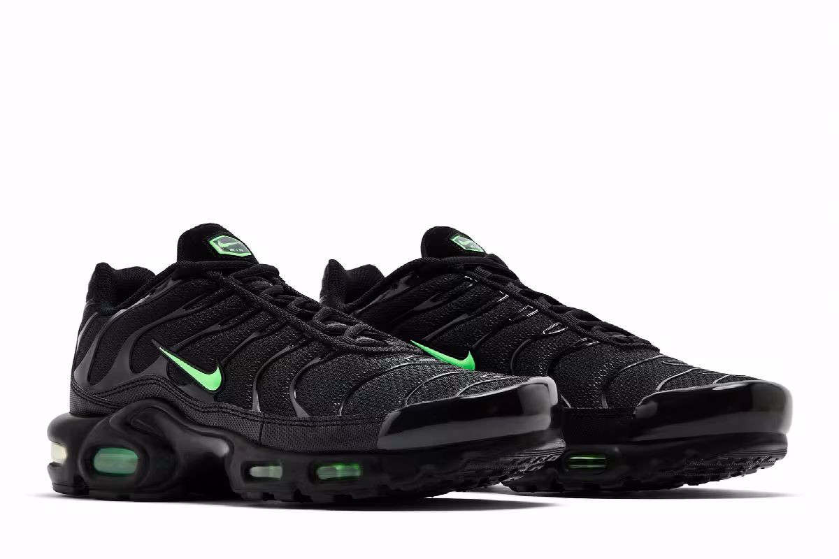 Nike Air Max Plus Green Strike, view 9
