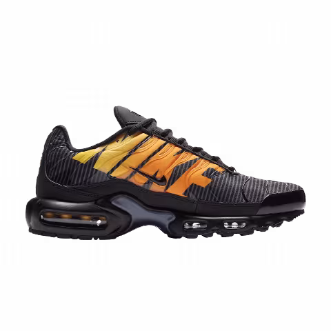 Nike Air Max Plus SE 'Total Orange'