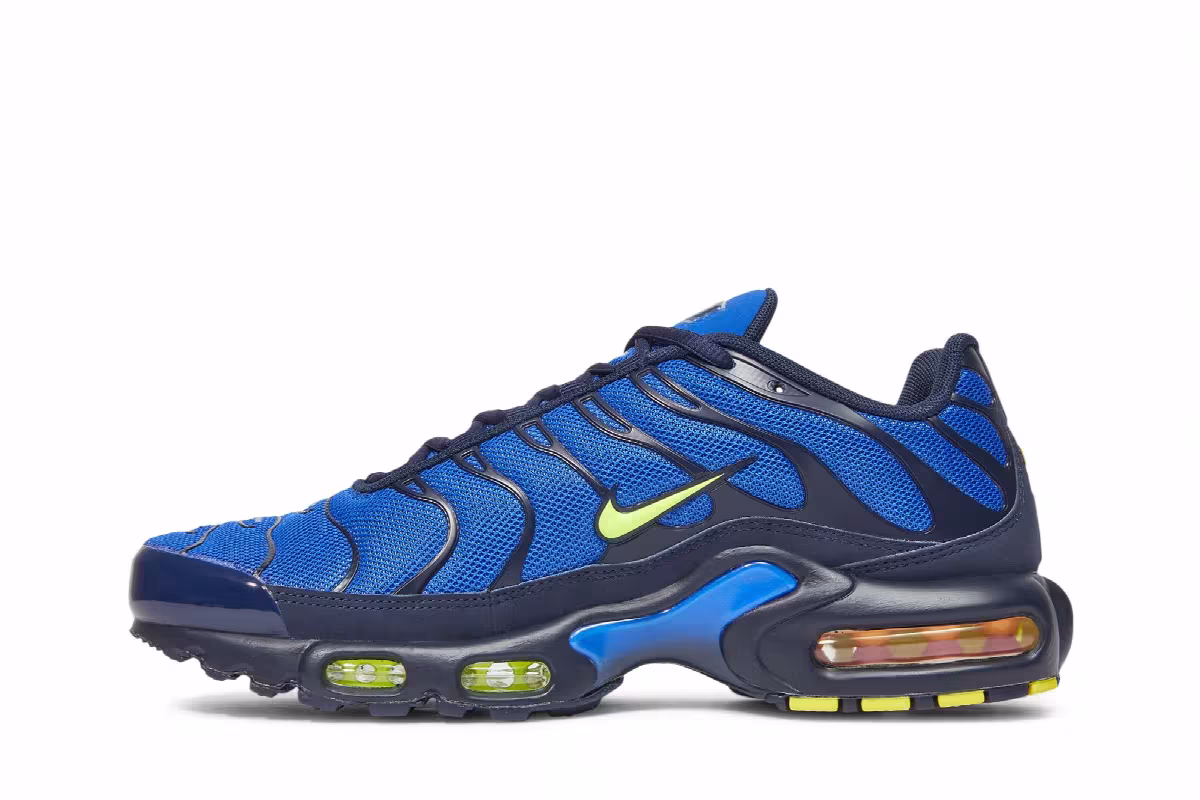 Nike Air Max Plus Hyper Royal Volt, view 4