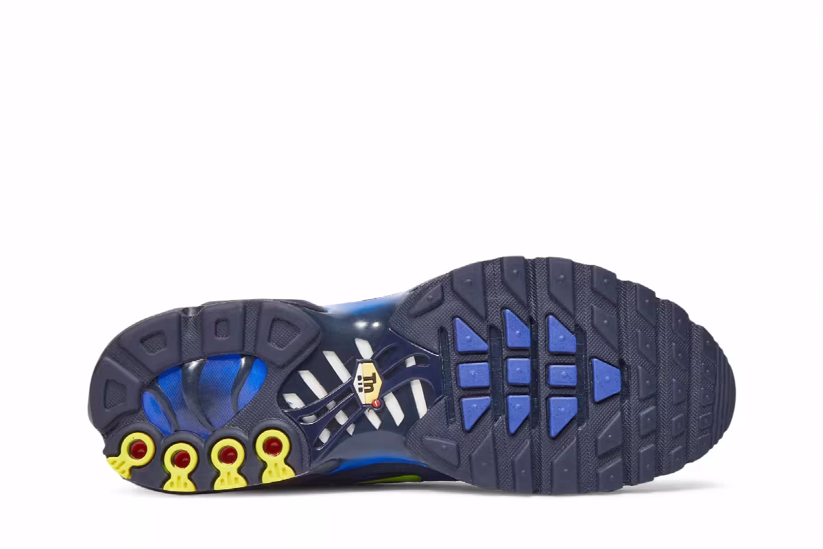 Nike Air Max Plus Hyper Royal Volt, view 5
