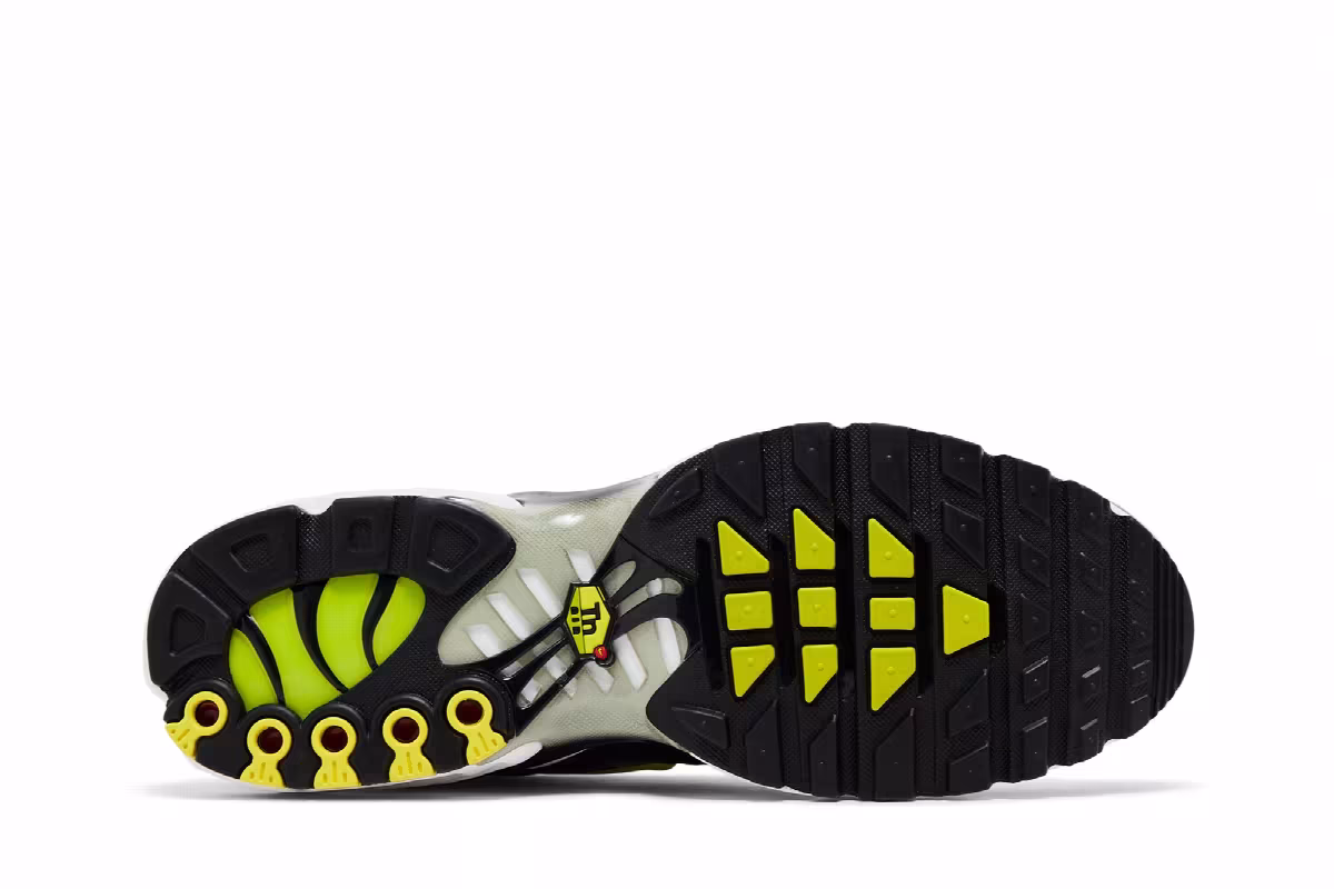 Nike Air Max Plus Bright Cactus, view 5