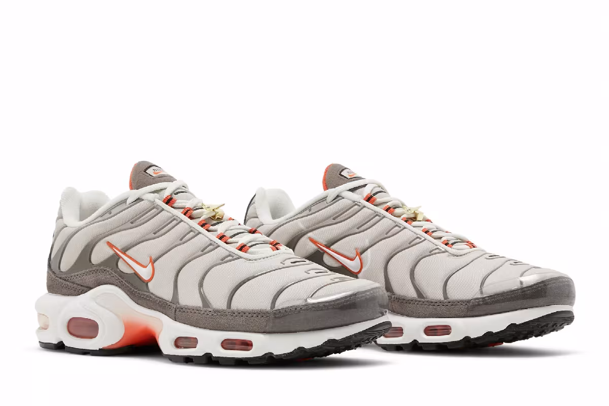 Nike Air Max Plus First Use, view 9