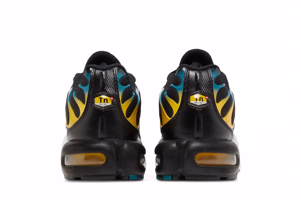 Nike Air Max Plus Black University Gold Spruce, view 7
