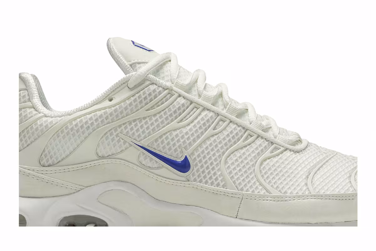 Nike Air Max Plus Sail, view 3