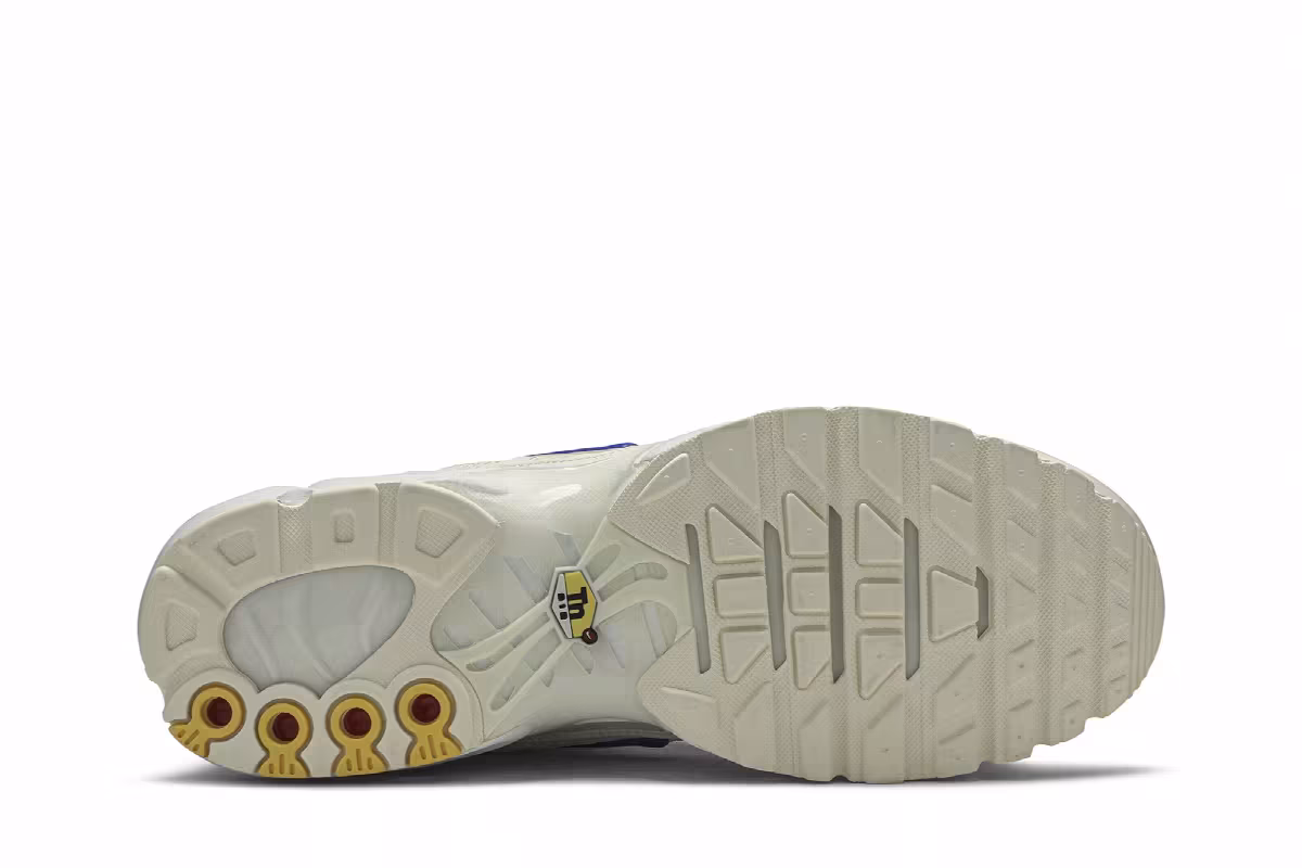 Nike Air Max Plus Sail, view 5